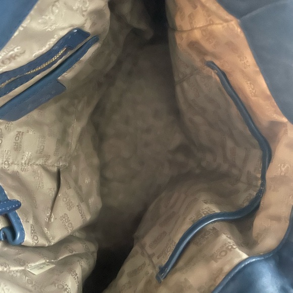 Michael Kors, leather handbag - Picture 7 of 8